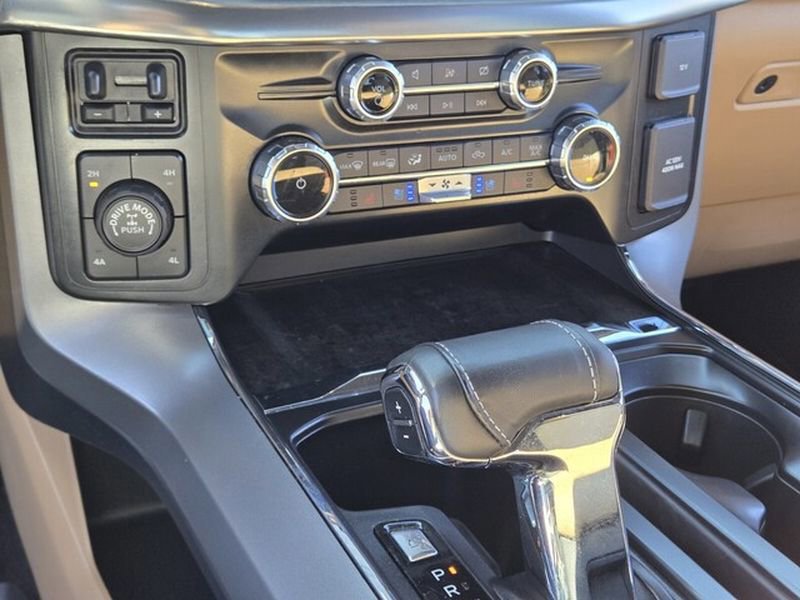 Certified 2022 Ford F150 Lariat image 34