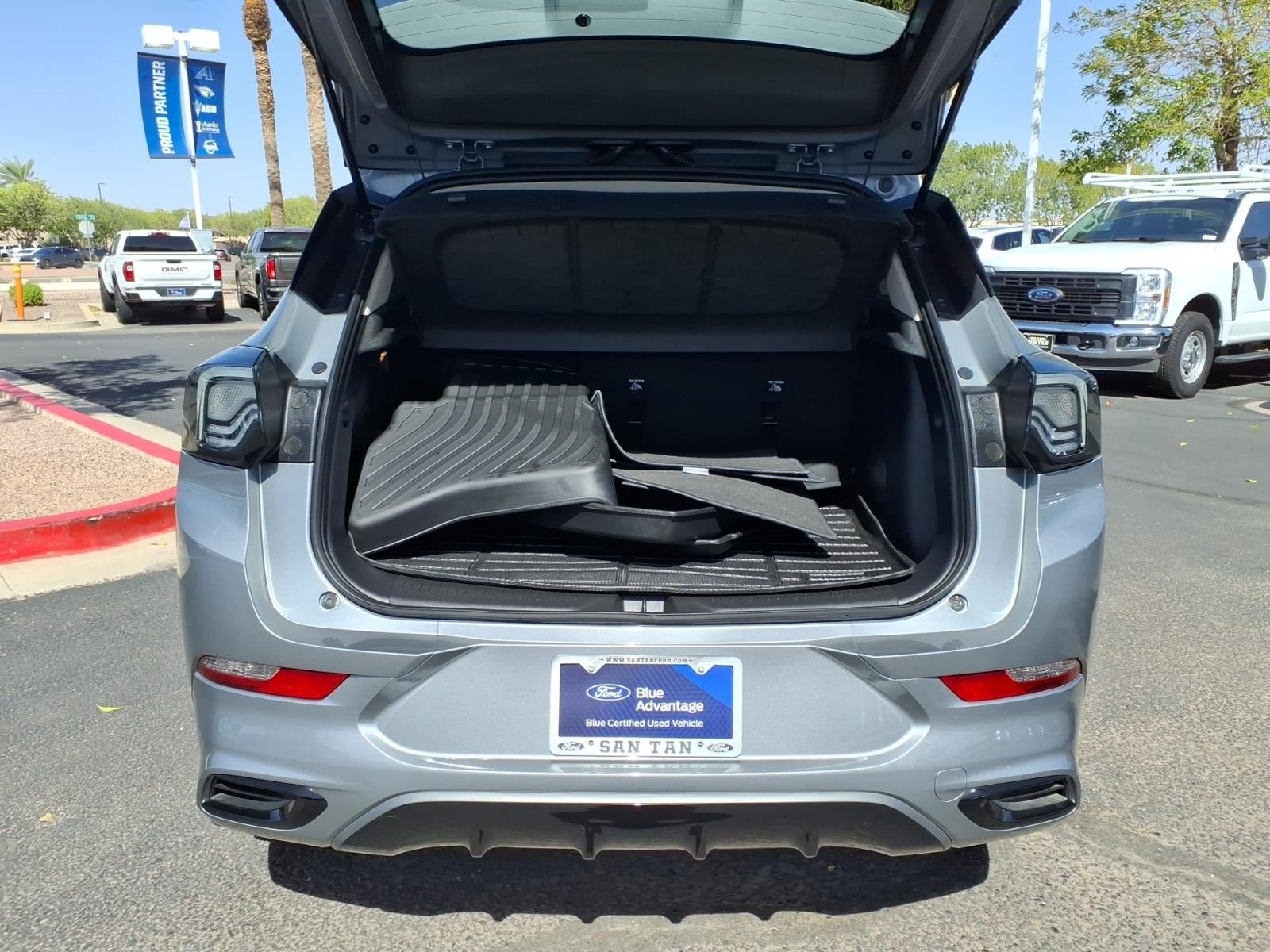 Used 2026 Buick Encore GX Avenir AWD/4WD image 16
