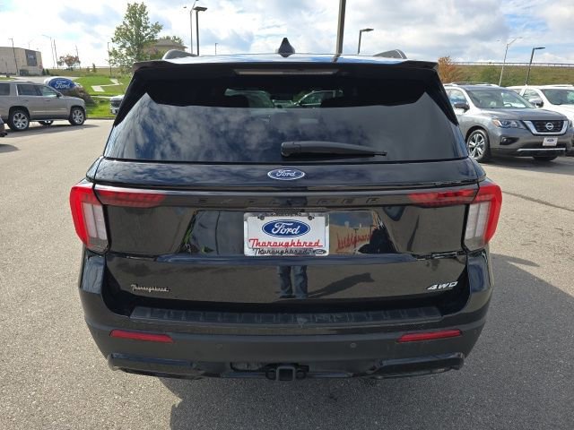 Certified 2025 Ford Explorer ST-Line w/ ST-Line Street Pack image 3
