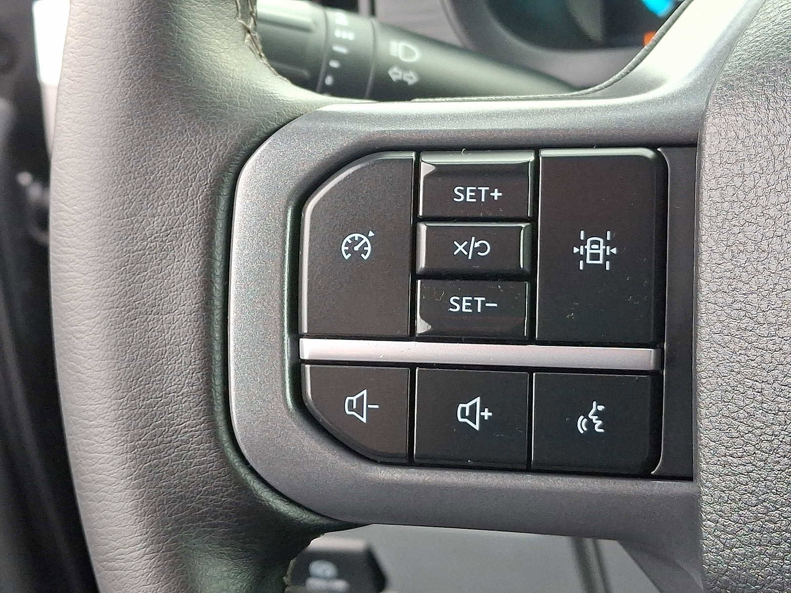 Certified 2025 Ford F150 XLT w/ Equipment Group 301A Standard image 20