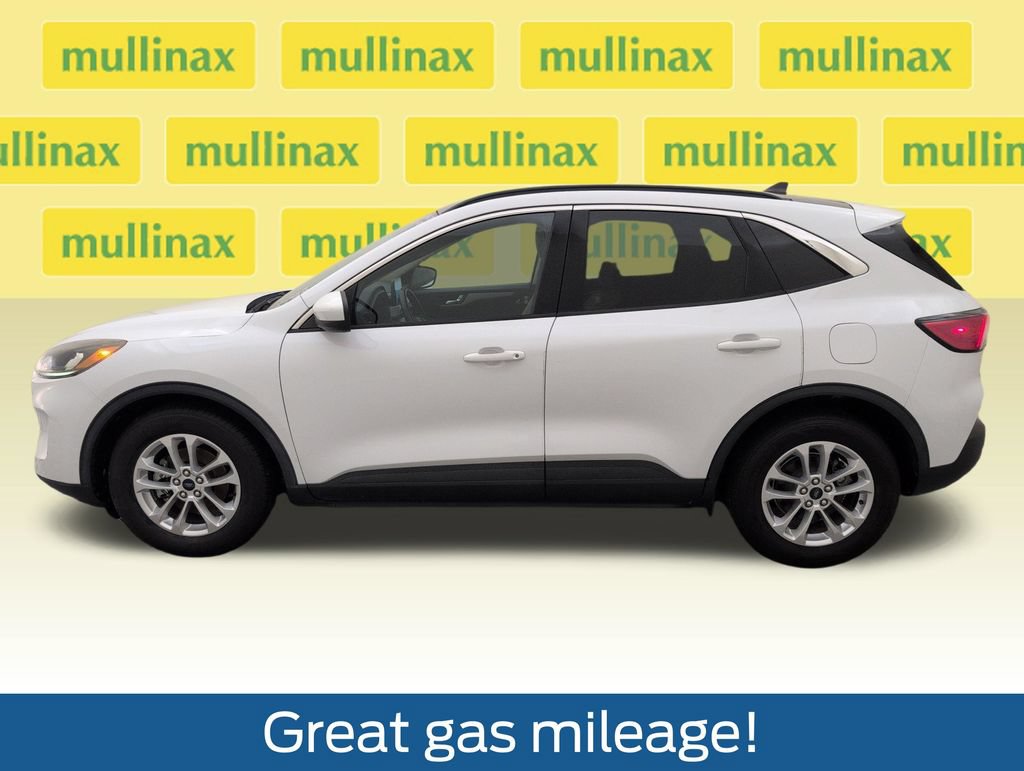 Certified 2020 Ford Escape SE FWD image 11