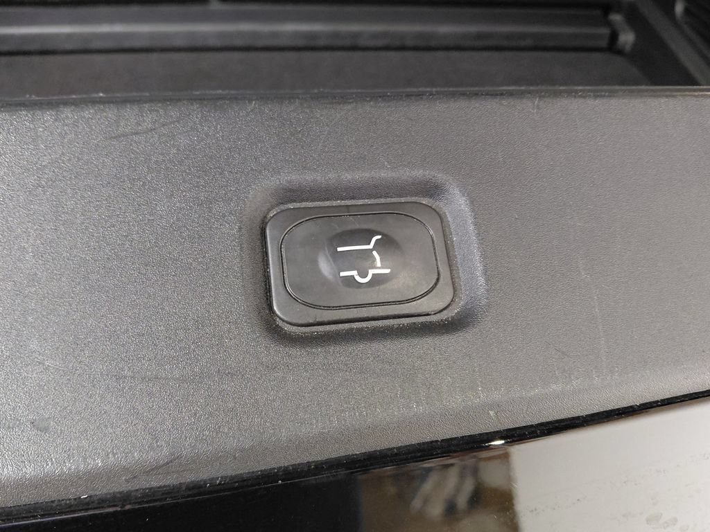 Certified 2025 Ford Expedition Active AWD/4WD image 46