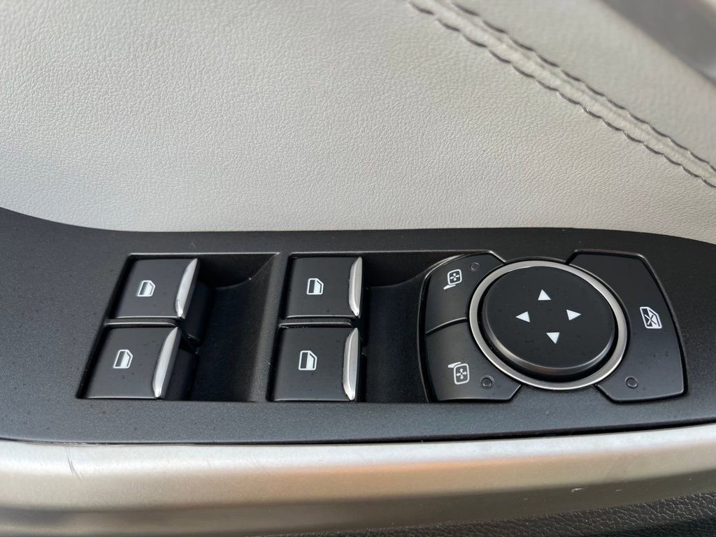 Certified 2022 Ford Explorer XLT w/ Equipment Group 202A image 21