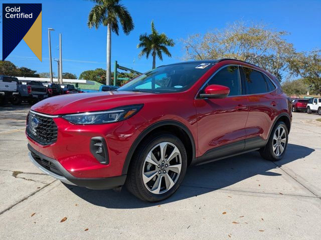 Certified 2024 Ford Escape Platinum image 1