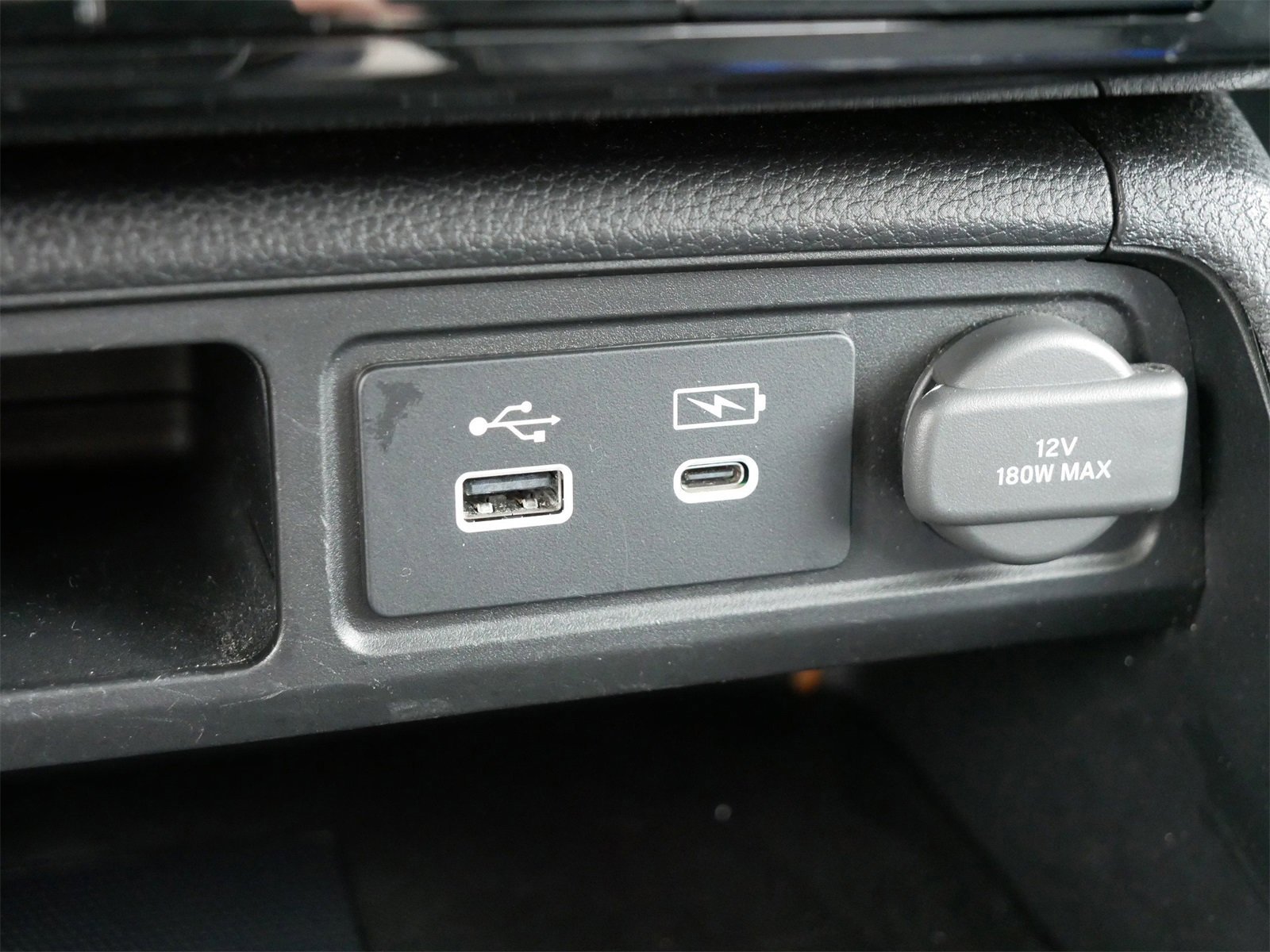 Used 2025 Honda Pilot Elite image 28