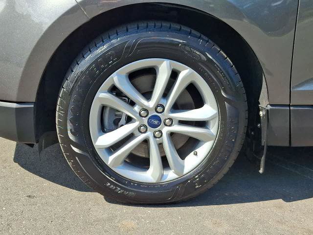 Certified 2020 Ford Edge SEL w/ Convenience Package AWD/4WD image 29