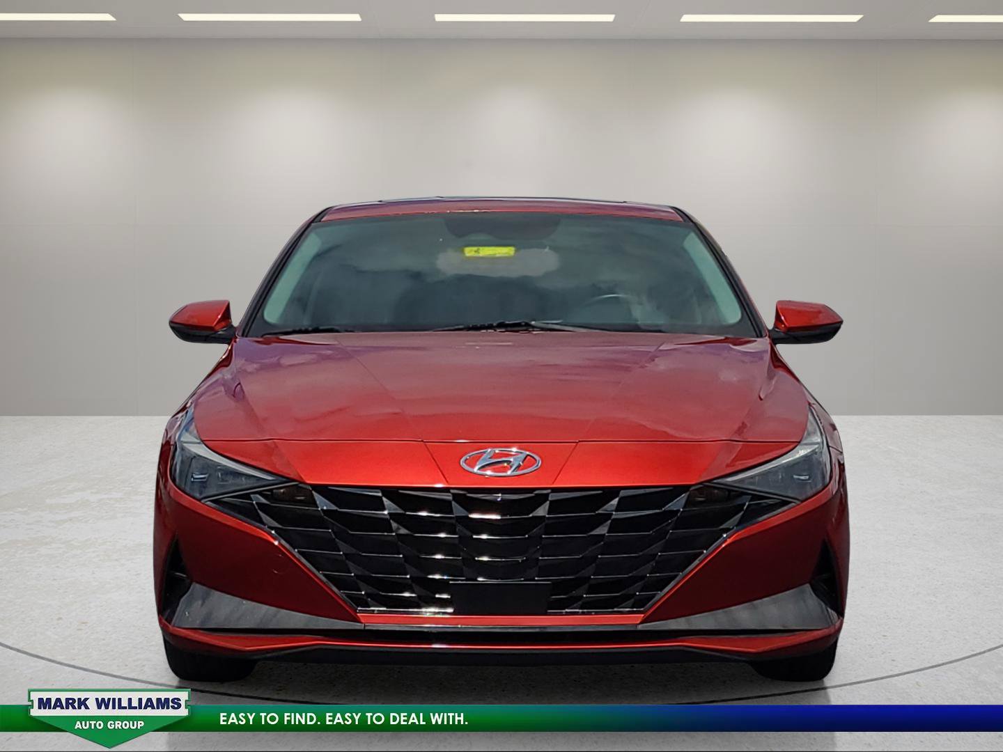 Used 2022 Hyundai Elantra Limited w/ Cargo Package FWD image 9