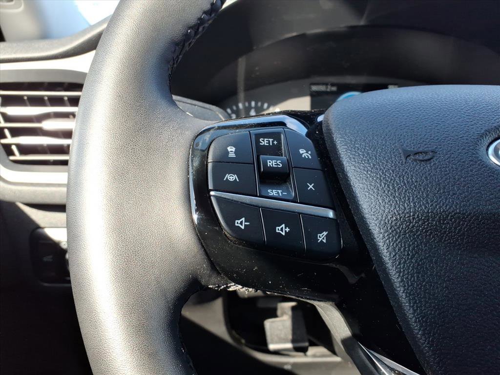 Certified 2022 Ford Escape SEL image 16