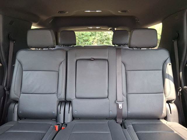 Used 2025 Chevrolet Tahoe LT RWD image 13
