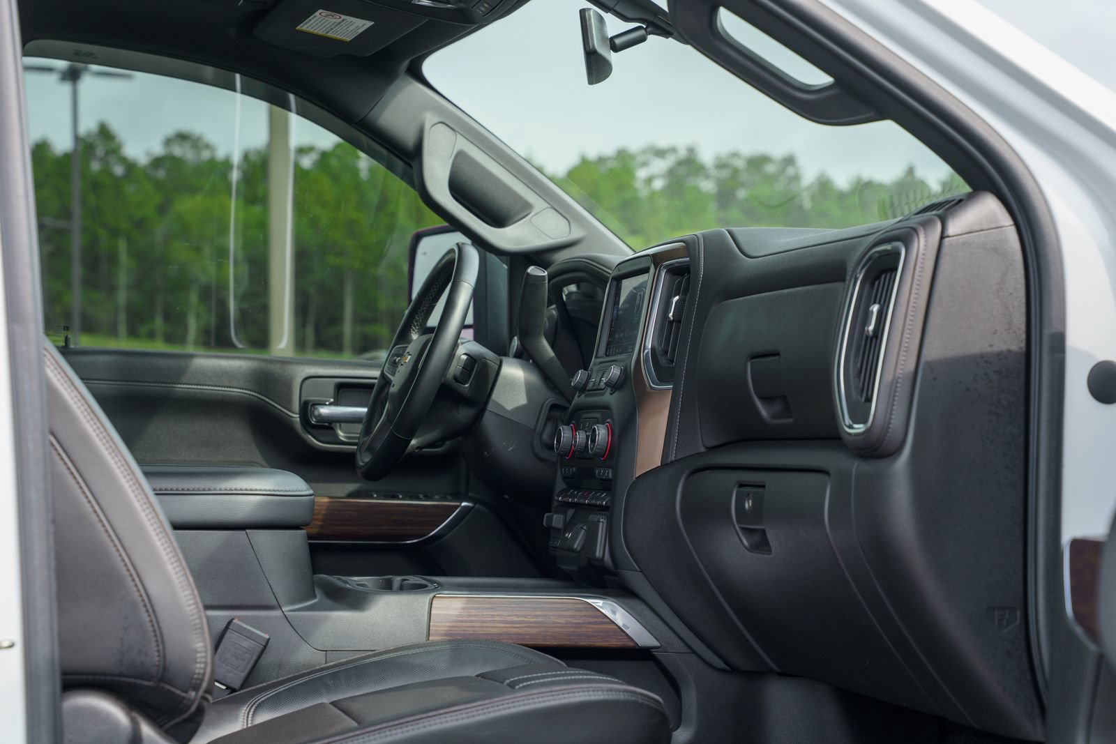 Used 2023 Chevrolet Silverado 2500 High Country AWD/4WD image 13