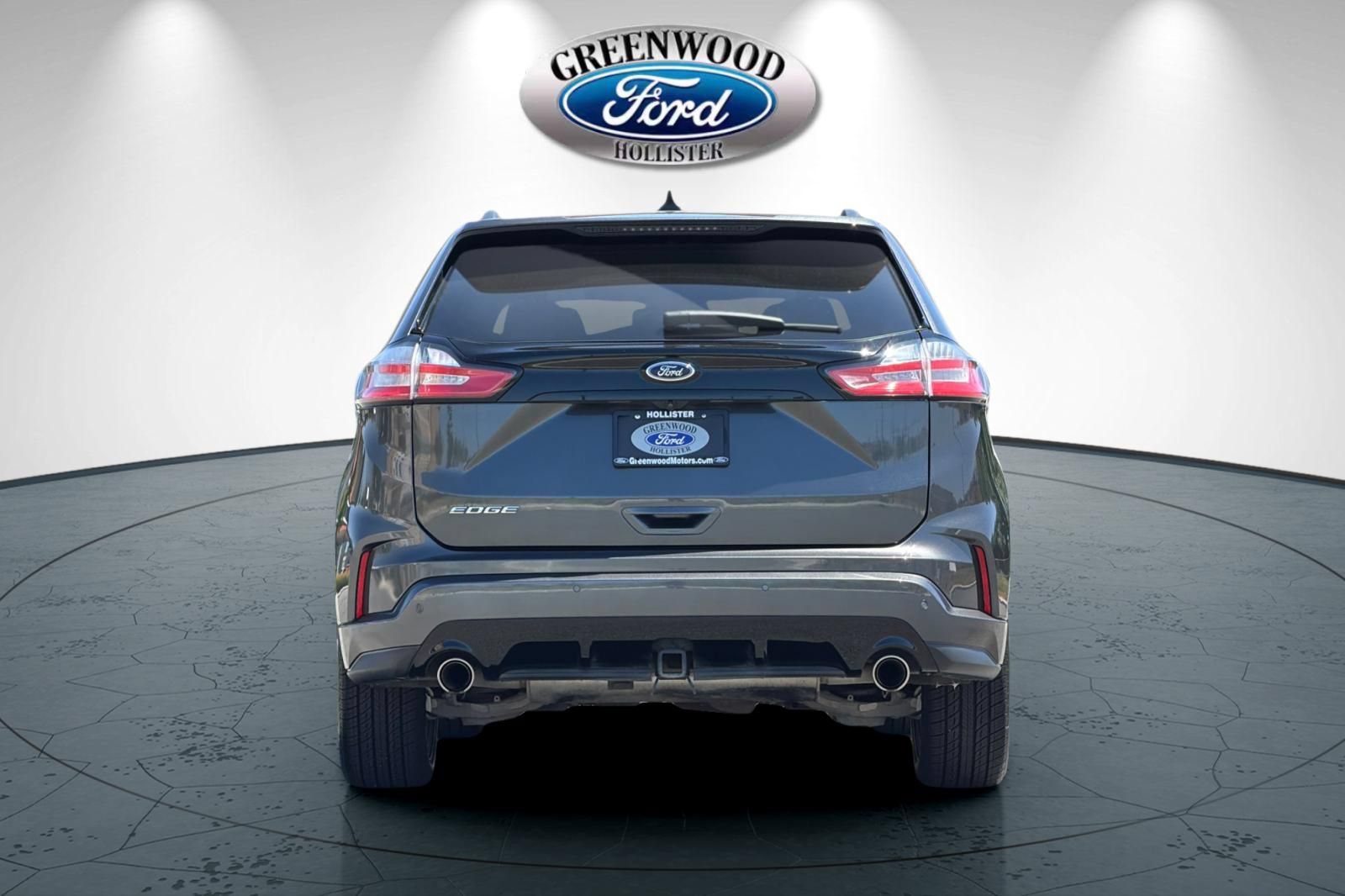 Certified 2020 Ford Edge ST-Line w/ Cold Weather Package AWD/4WD image 5