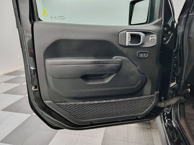 Used 2022 Jeep Gladiator Sport AWD/4WD image 19