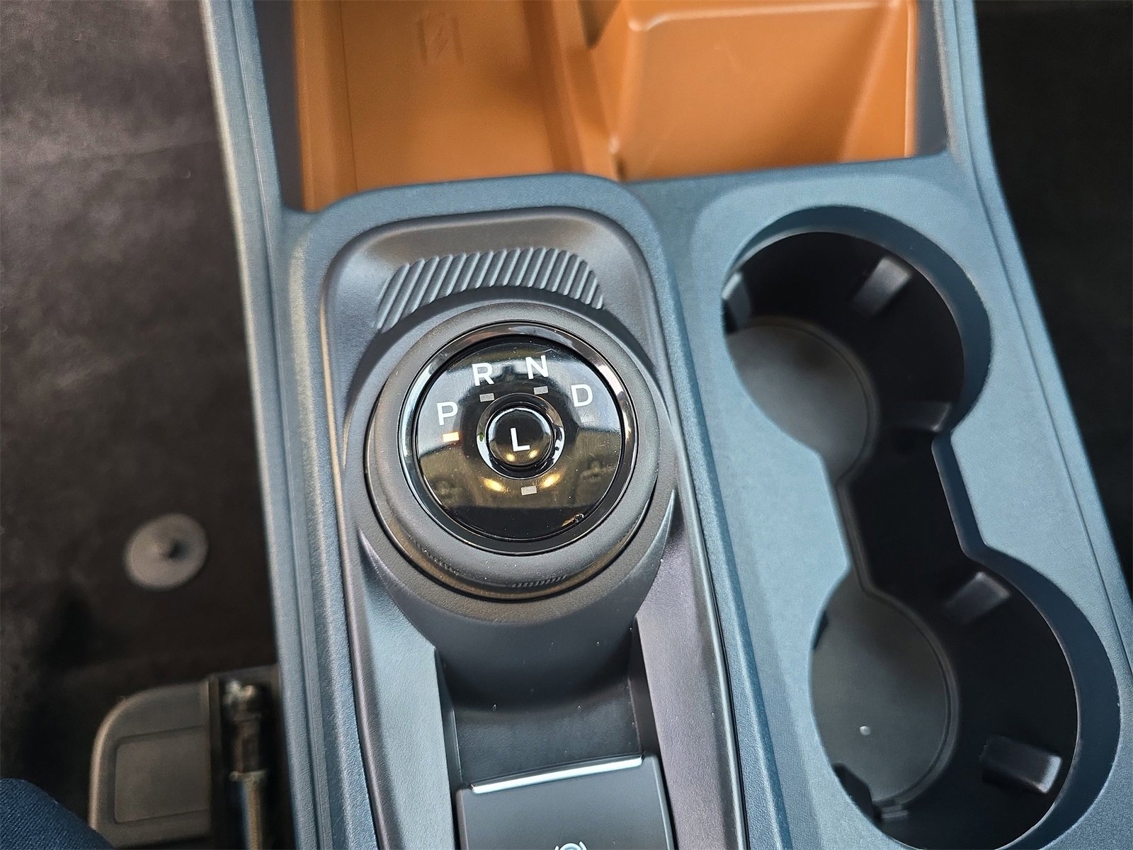 Certified 2024 Ford Maverick Lariat image 20