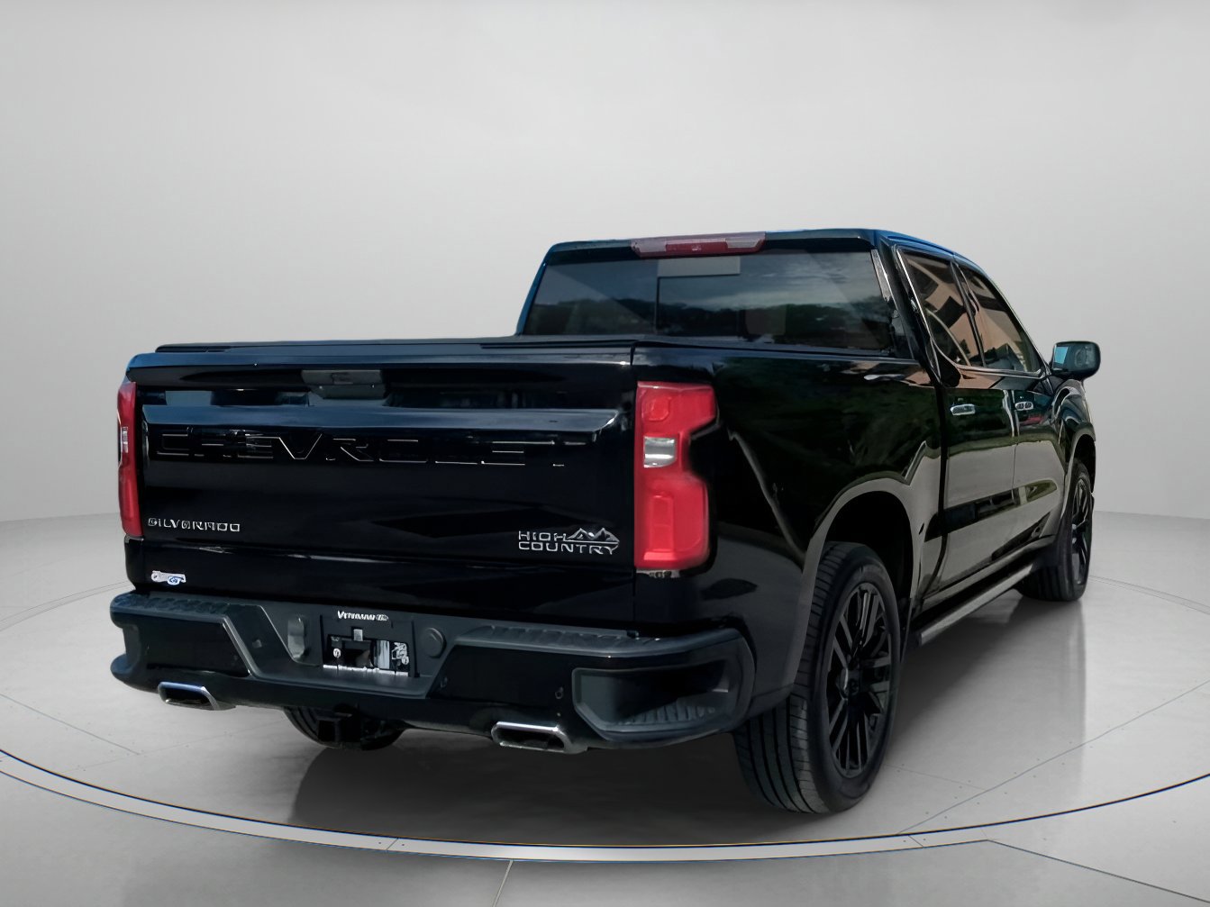 Used 2019 Chevrolet Silverado 1500 High Country w/ Technology Package image 21