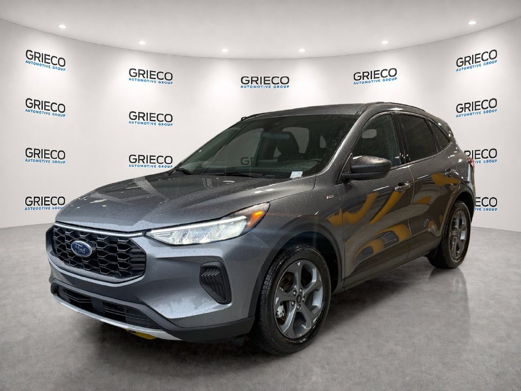 Certified 2025 Ford Escape ST-Line FWD image 3