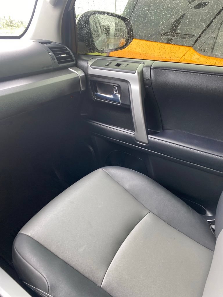 Used 2021 Toyota 4Runner SR5 Premium w/ Moonroof Package RWD image 12