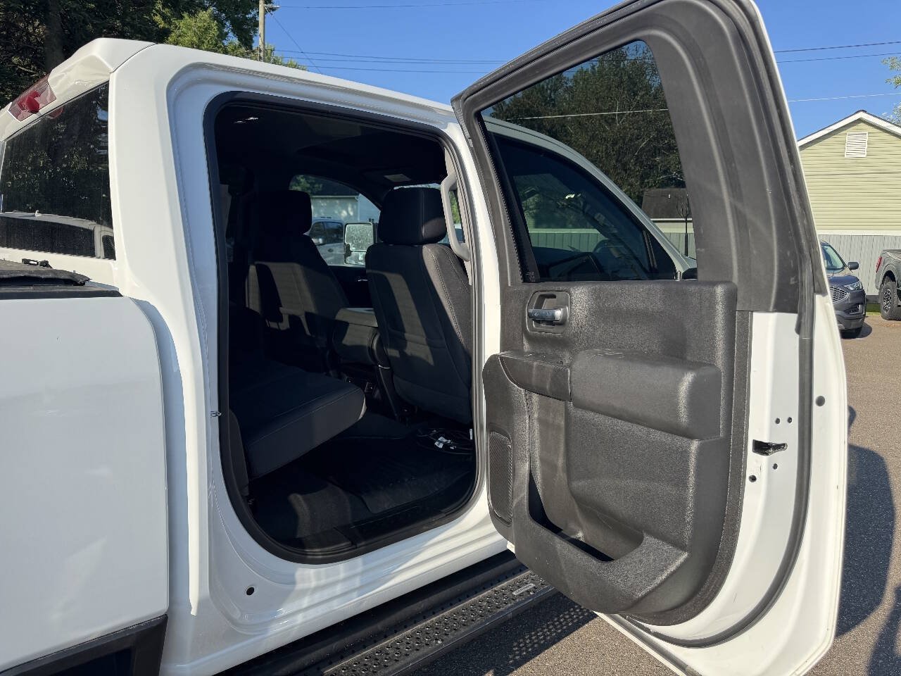 Used 2024 Chevrolet Silverado 2500 Custom w/ Custom Value Package AWD/4WD image 27