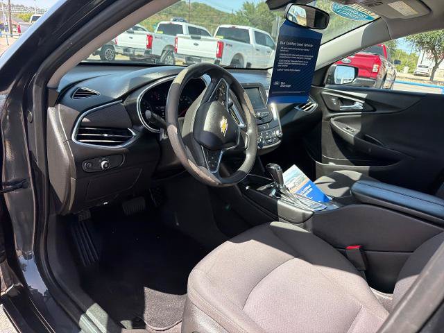Used 2018 Chevrolet Malibu LT FWD image 13