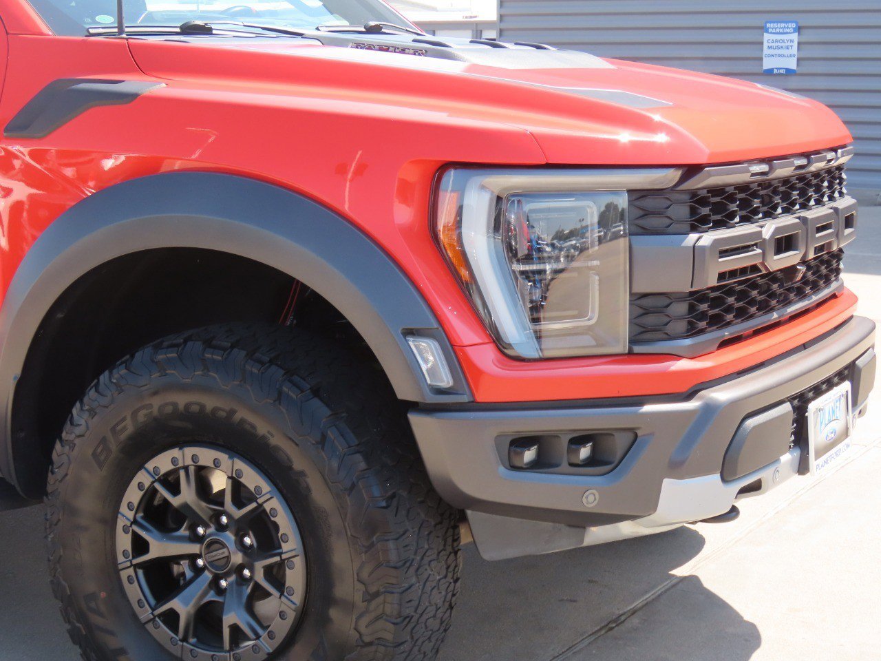 Certified 2021 Ford F150 Raptor w/ Raptor 37 Performance Package AWD/4WD image 6