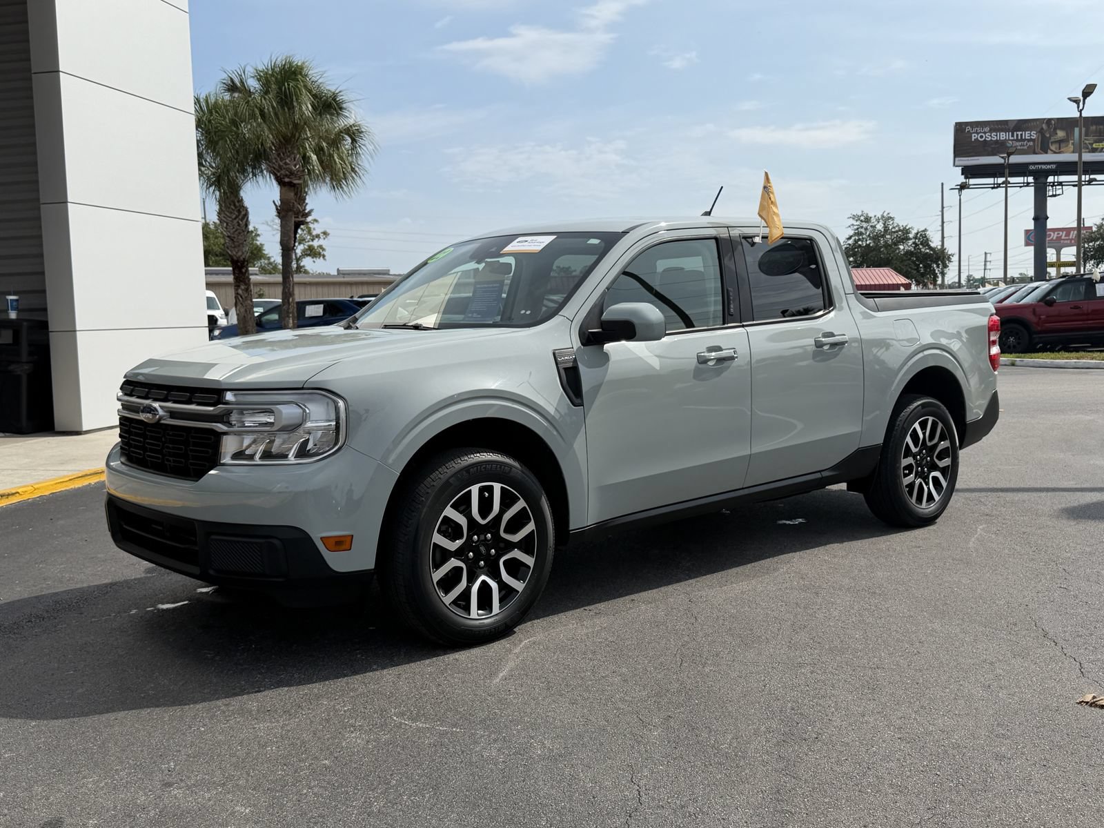 Certified 2022 Ford Maverick Lariat FWD image 10