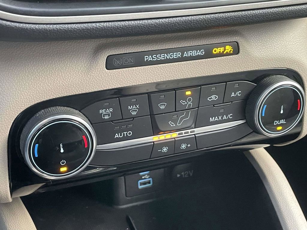 Certified 2022 Ford Escape SE w/ Convenience Package image 27