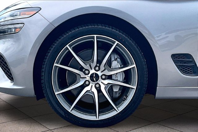 Used 2025 Genesis G70 2.5T RWD image 10