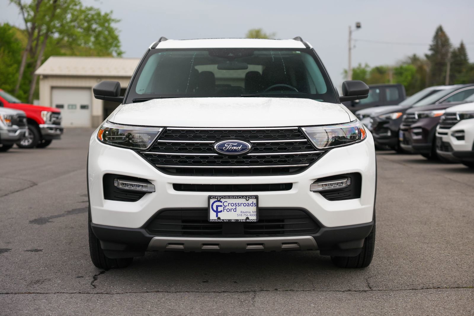 Certified 2023 Ford Explorer XLT w/ Equipment Group 202A AWD/4WD image 2