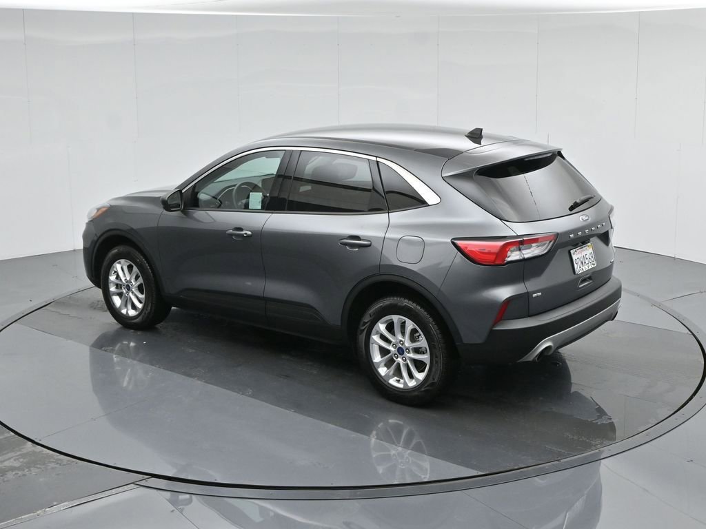 Certified 2022 Ford Escape SE w/ Convenience Package image 48