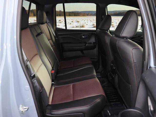 Used 2024 Honda Ridgeline Black Edition image 21