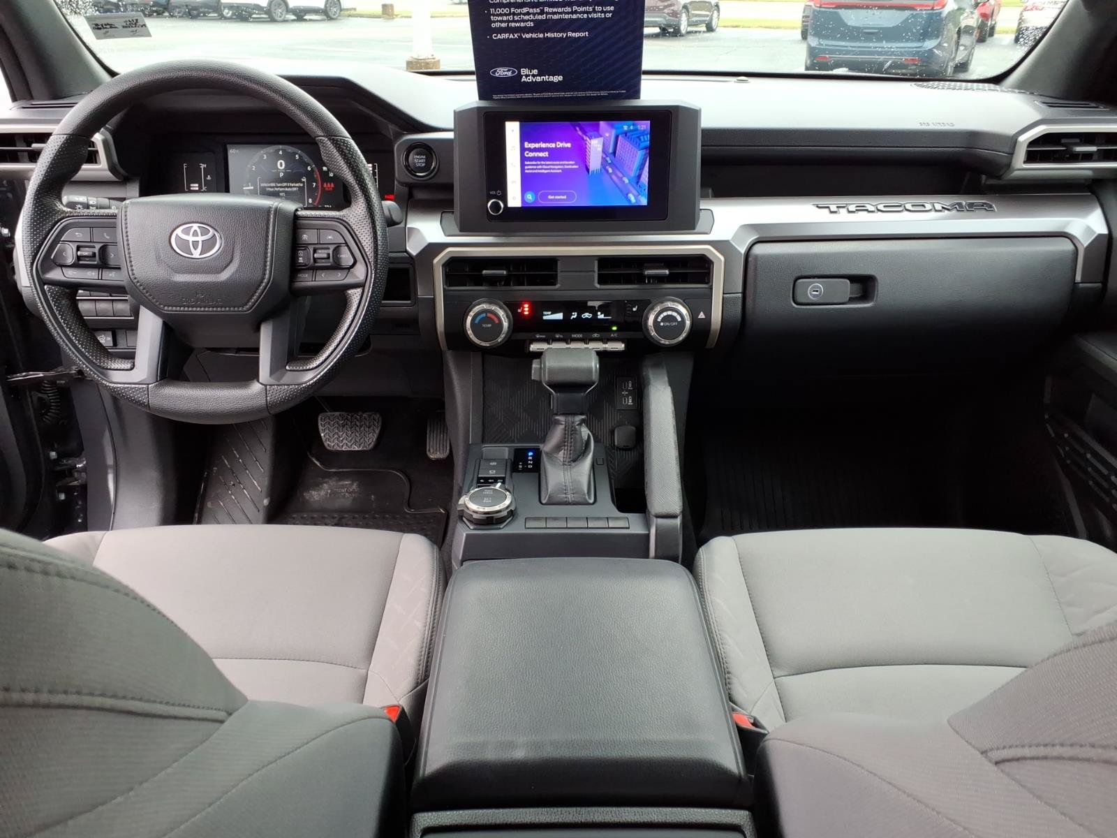 Used 2025 Toyota Tacoma SR5 AWD/4WD image 14