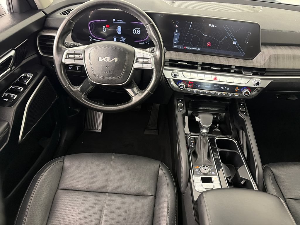 Used 2023 Kia Telluride EX w/ EX Captain's Chair Package AWD/4WD image 14