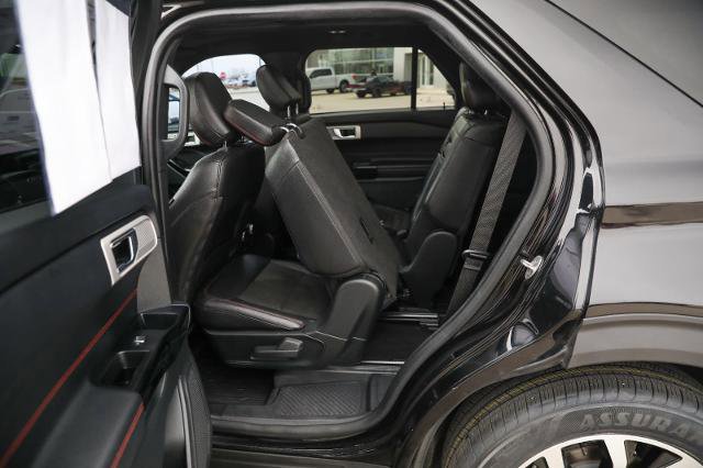 Certified 2022 Ford Explorer ST-Line w/ Class IV Trailer Tow Package image 32