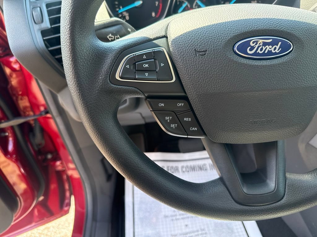 Certified 2019 Ford Escape SE FWD image 18