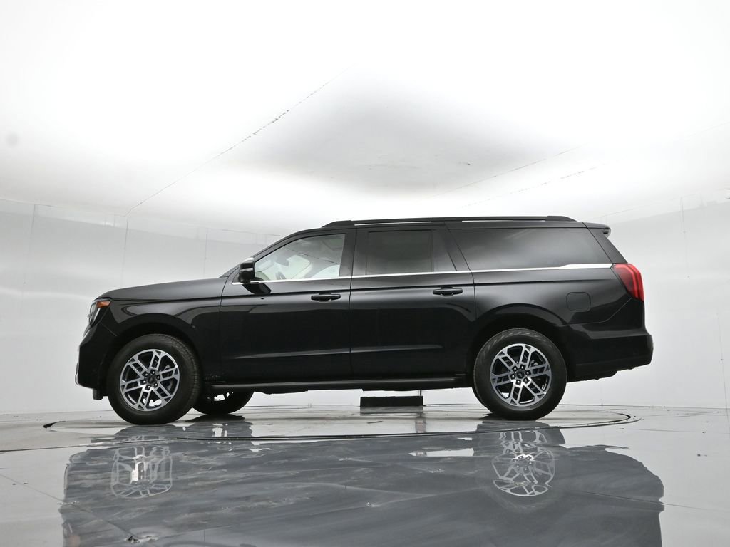 Certified 2025 Ford Expedition Max Active image 24