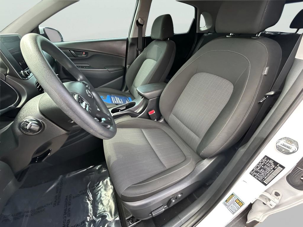 Used 2023 Hyundai Kona SEL w/ Cargo Package image 11
