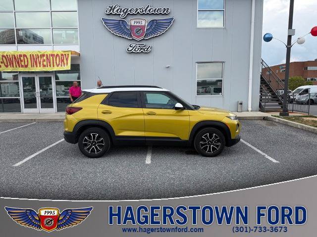 Used 2023 Chevrolet TrailBlazer ACTIV w/ Sun and Liftgate Package