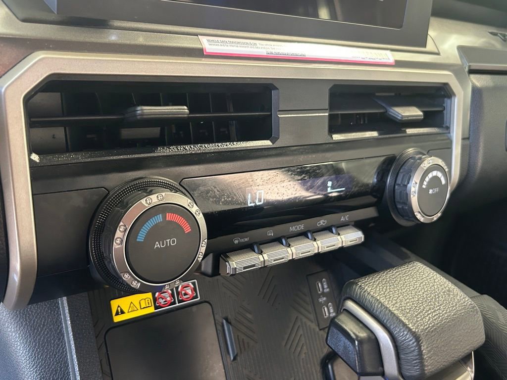 Used 2024 Toyota Tacoma SR5 image 34