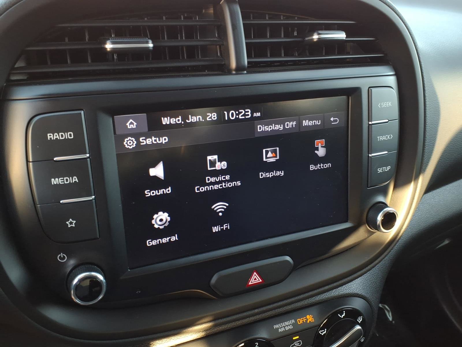 Used 2022 Kia Soul LX w/ Technology Package image 19