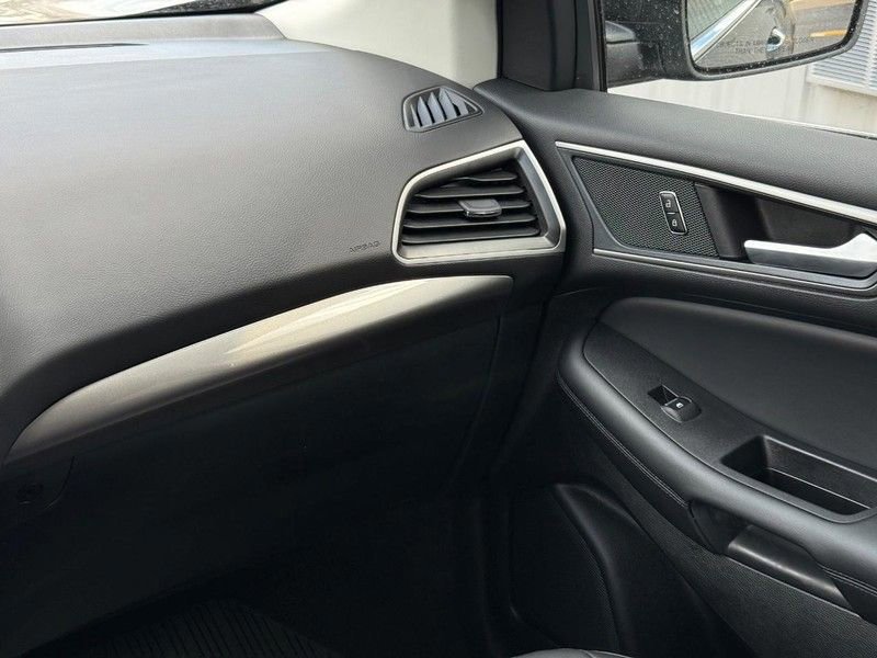 Certified 2024 Ford Edge SEL w/ Convenience Package image 14