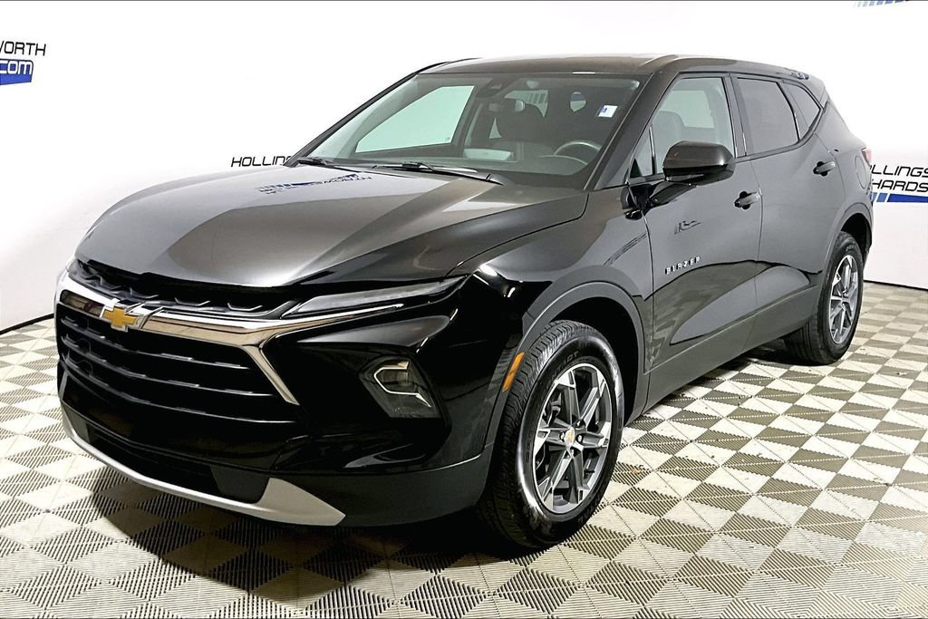 Used 2025 Chevrolet Blazer LT