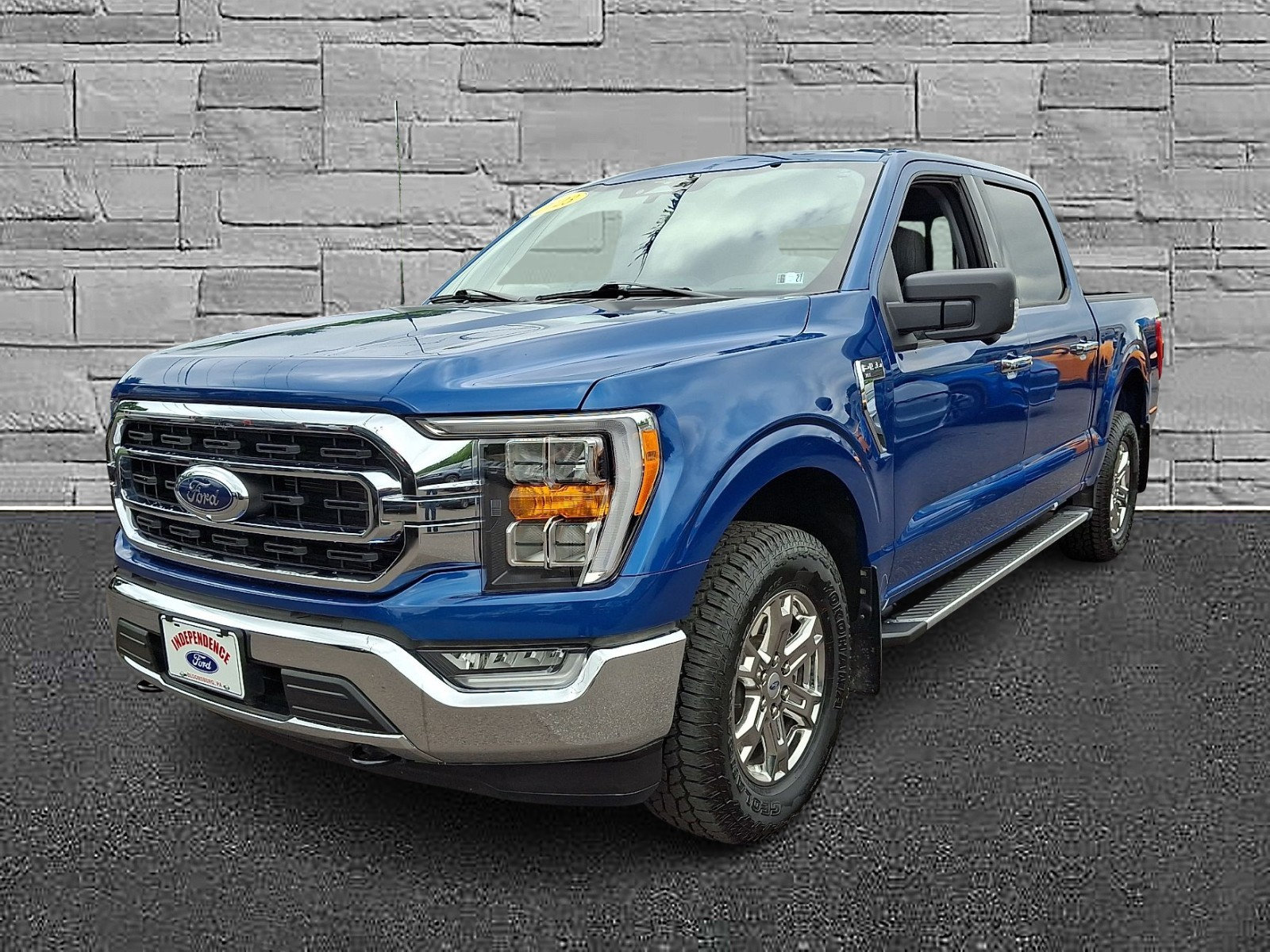 Certified 2023 Ford F150 XLT w/ Equipment Group 302A High AWD/4WD image 4