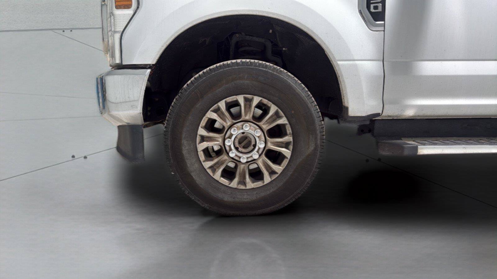 Certified 2022 Ford F250 XL w/ STX Appearance Package AWD/4WD image 26