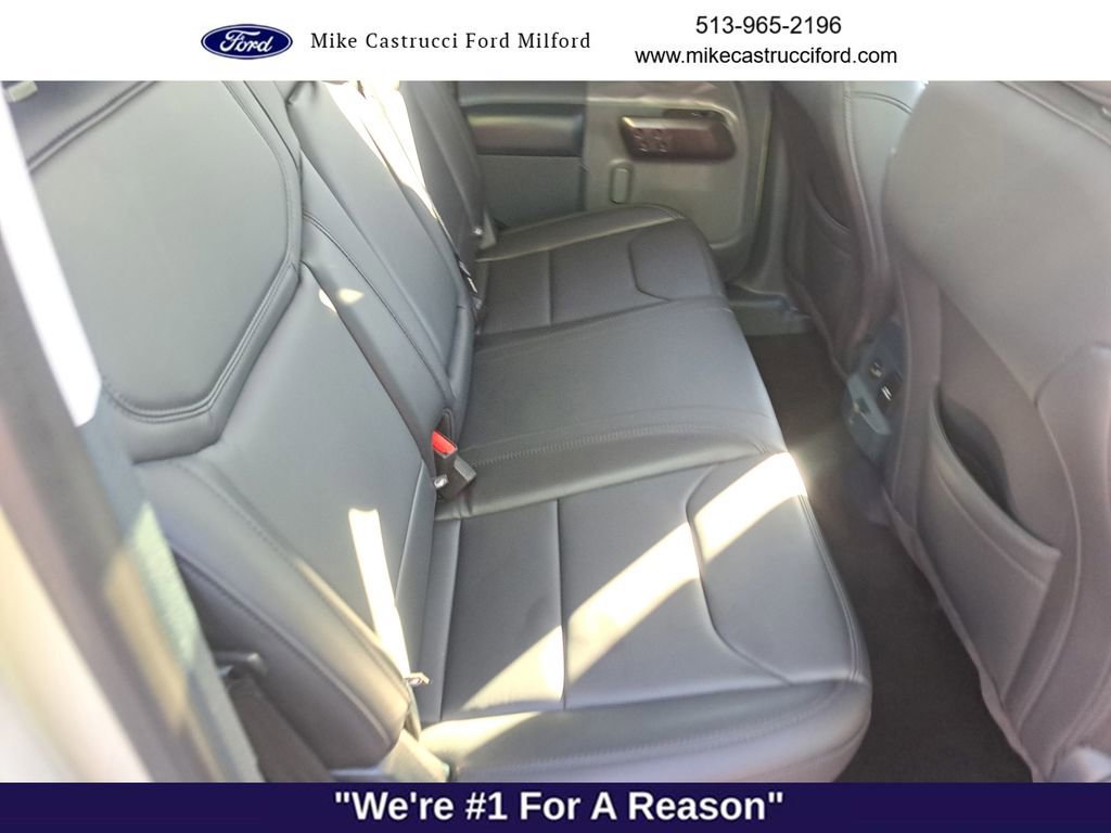 Certified 2024 Ford Maverick Lariat w/ Black Appearance Package image 27