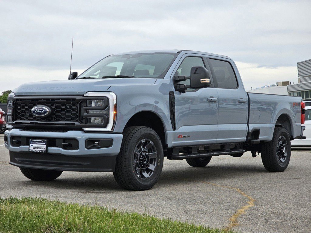 Certified 2024 Ford F350 Lariat w/ Sport Appearance Package image 7