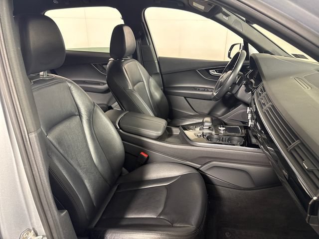 Used 2019 Audi Q7 3.0T Premium Plus w/ Premium Plus Package AWD/4WD image 14
