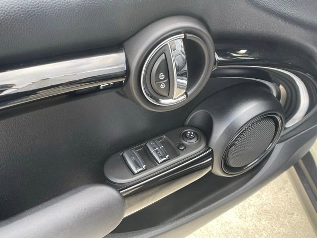 Used 2022 MINI Cooper S FWD image 14
