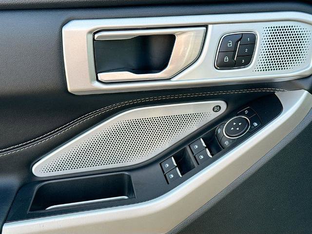 Certified 2024 Ford Explorer Limited w/ Limited Technology Package image 16
