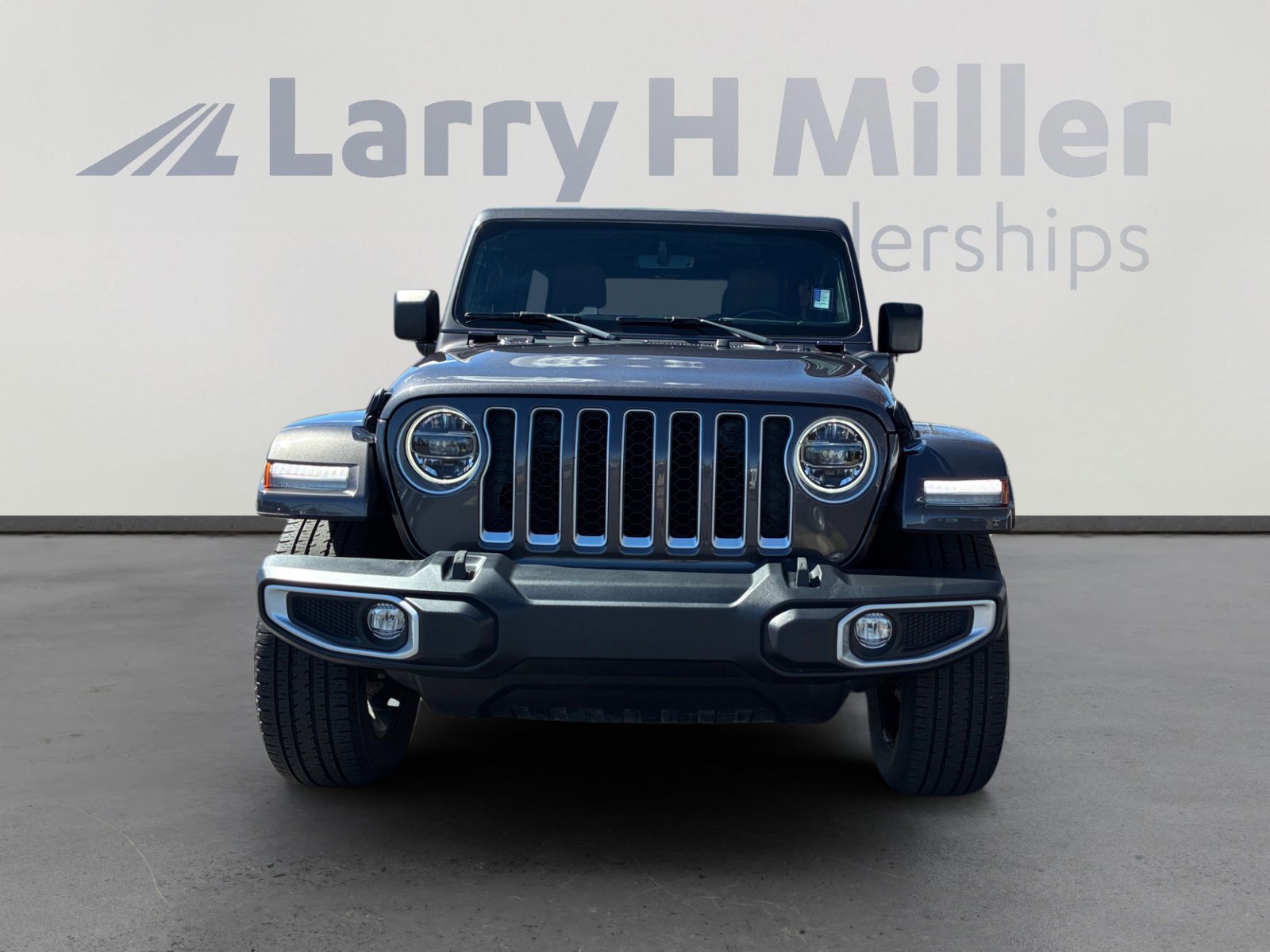 Used 2021 Jeep Wrangler Unlimited Sahara image 8
