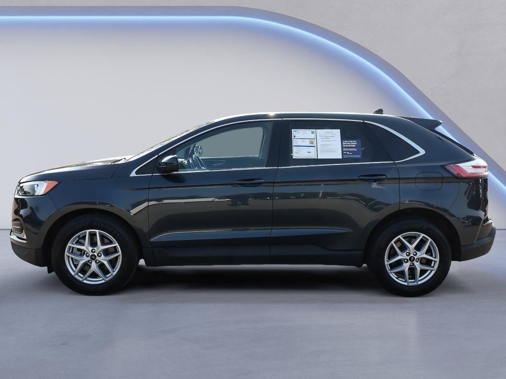 Certified 2024 Ford Edge SEL w/ Convenience Package AWD/4WD image 2
