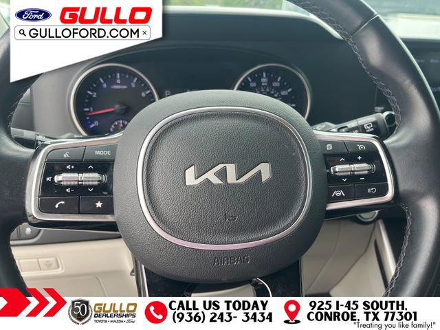 Used 2023 Kia Carnival LX FWD image 23